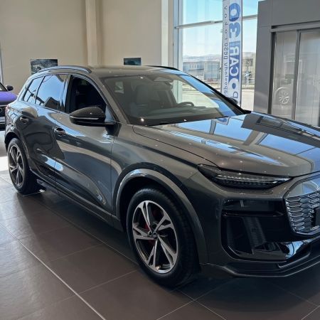 Audi Q6 e-tron quattro